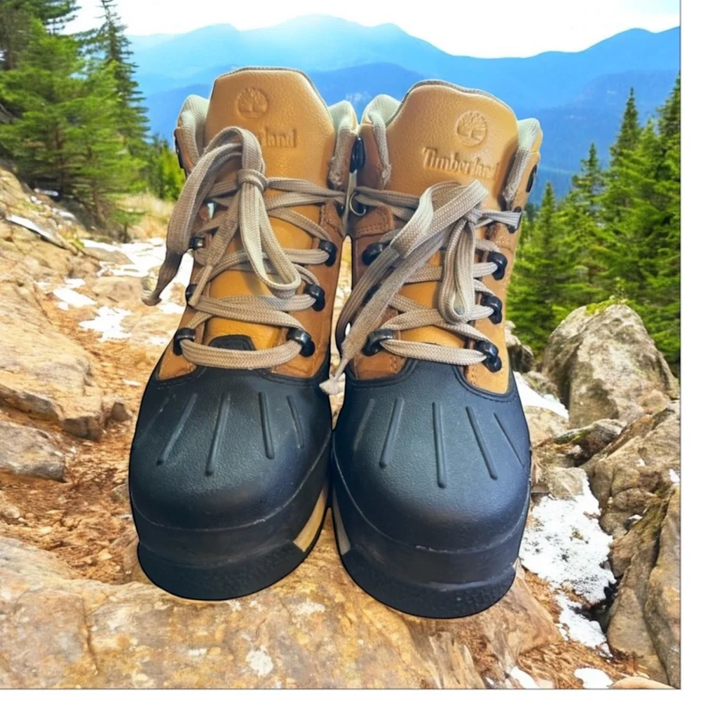 TIMBERLAND  Hiker Boys  Defender Repellent Lace Up Boots‎ Size 5